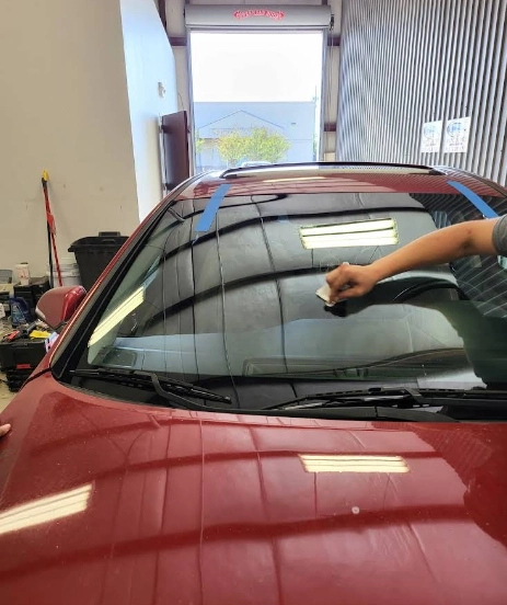 Ford Auto Glass Repair Katy TX with tlc auto glass experts.